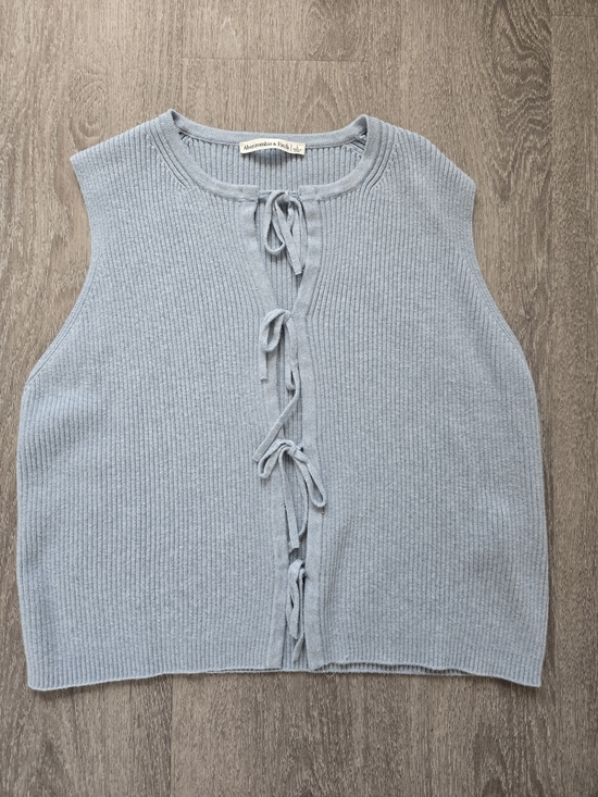 Abercrombie & Fitch Tops - Abercrombie & Fitch Pale Blue Ribbed Tie-Front Sleeveless Top